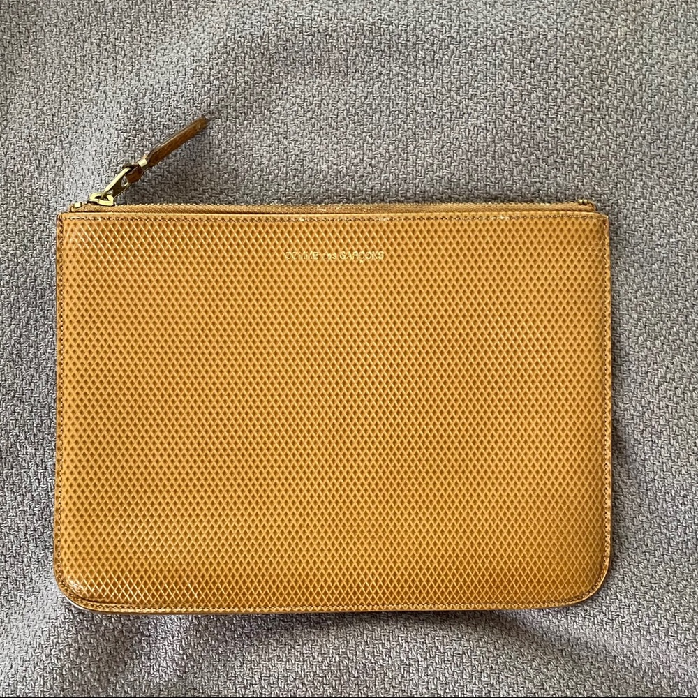 COPY - Comme des garçon leather pouch